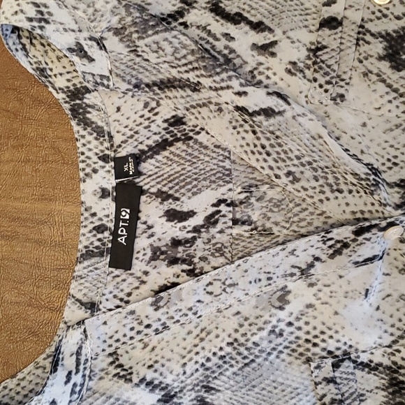 Apt 9 xlarge womens blouse with tank top - Picture 2 of 3